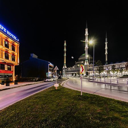 Med Life Hotel Istanbul Airport Arnavutkoy Exterior photo