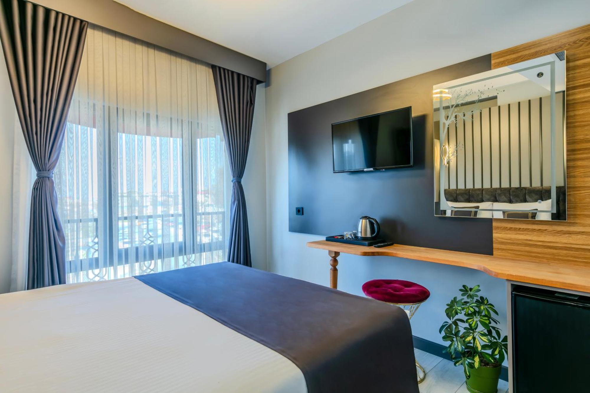 Med Life Hotel Istanbul Airport Arnavutkoy Exterior photo